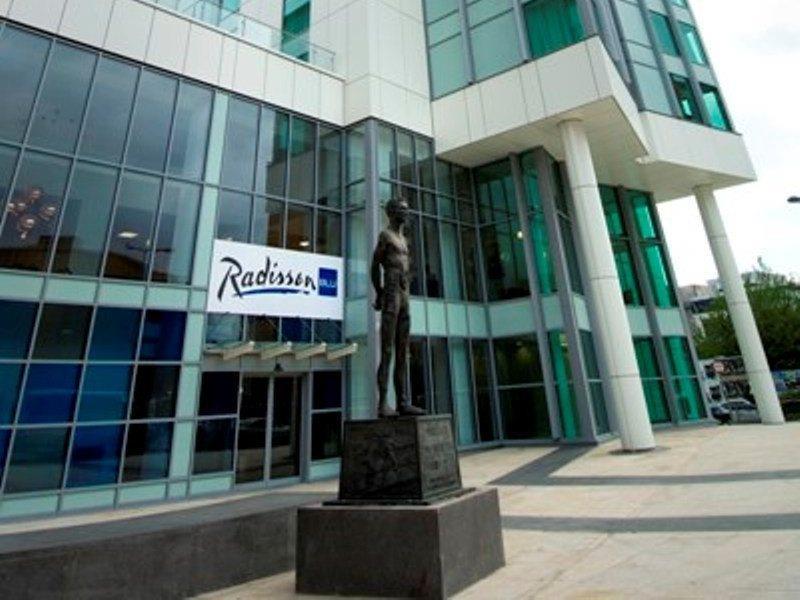Radisson Blu Hotel, คาร์ดิฟฟ์ ภายนอก รูปภาพ